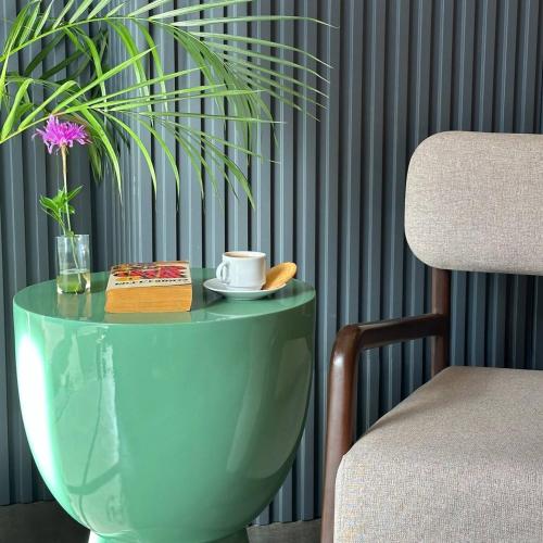 Un lugar para sentarse en Comfy apart hotel