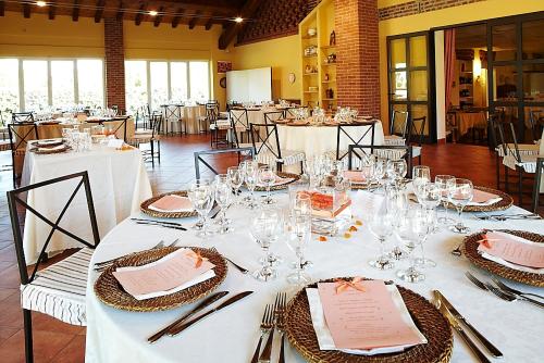 Un restaurante u otro lugar para comer en Agriturismo Vignarello