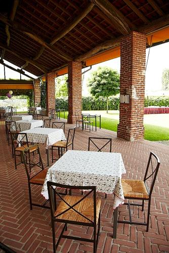 Un restaurante u otro lugar para comer en Agriturismo Vignarello