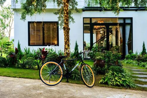 Jízda na kole v ubytování Venus Flamigo Resort- Amazing, Đại Lải nebo okolí