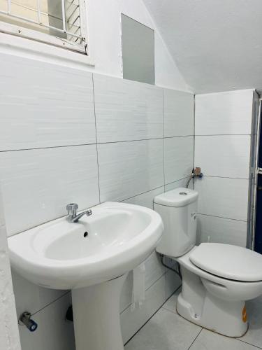 Bilik mandi di Casa Cinza