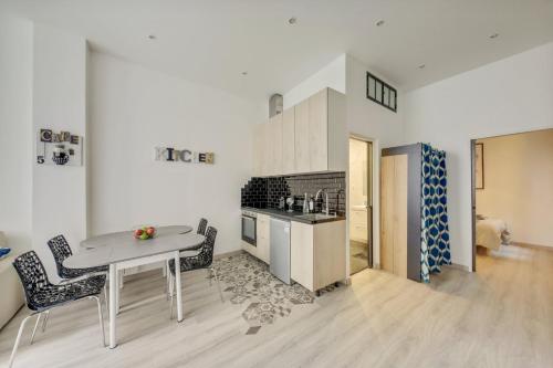 Bluestay 13 - Charmant appartement à Paris
