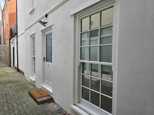 Beautiful Cardiff Bay Apartment photo 10
