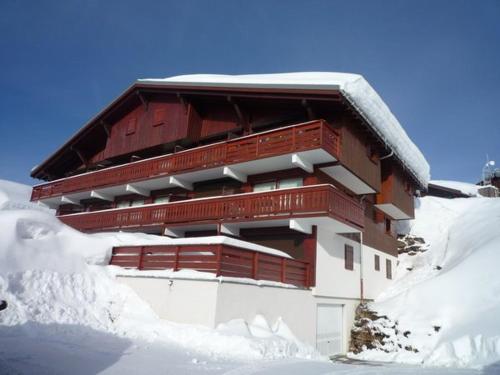 Photo de la galerie de l'établissement Bel appartement familial aux Saisies avec balcon s/expos sud et équipements complets - FR-1-293-190, aux Saisies