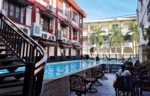Chanthapanya Hotel