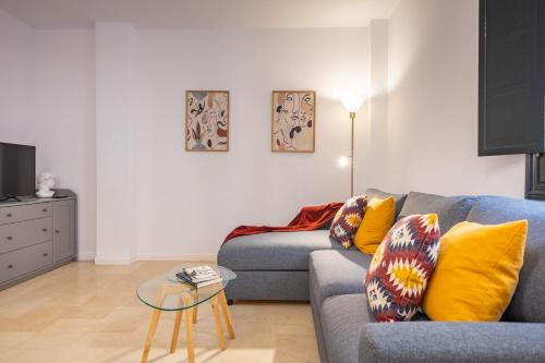 Charming apartment at Plaza Alameda