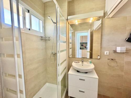 The Suite Marbella Oceanfront Studio EaW Homes