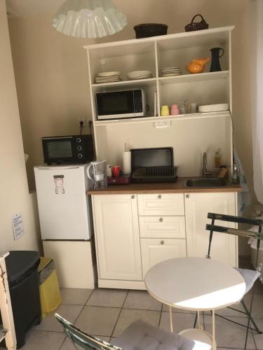 Dapur atau dapur kecil di Simone's Houses