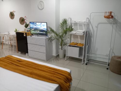 Postel nebo postele na pokoji v ubytování The Cozy Haven 4 Unique Studio Private Parking