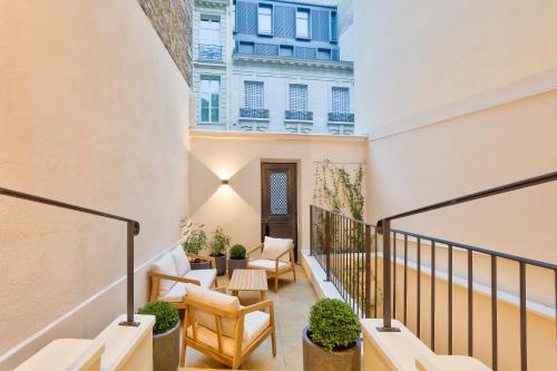 Maison Iéna - Serviced Apartments on Champs Elysées
