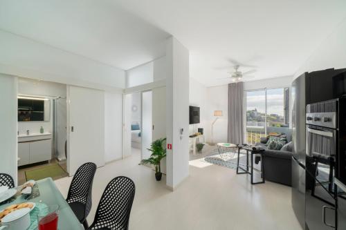 Apartamento América II by an island apart