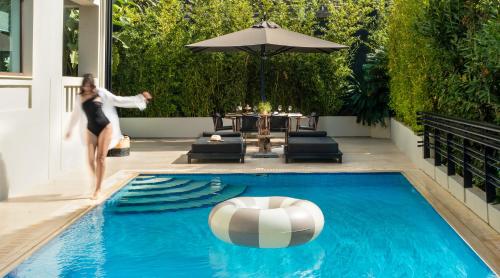 Sol Residence - Private Pool Gym Glyfada