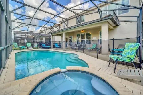 Windsor Hills Dream Private Screened Pool Home photo 1