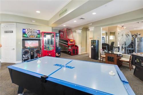 Windsor Hills Dream Private Screened Pool Home photo 48