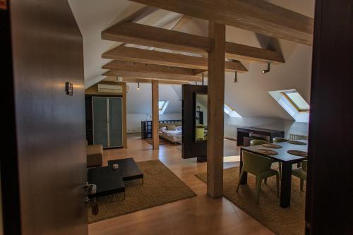 Posezení v ubytování Hotel Villa Nečas Žilina