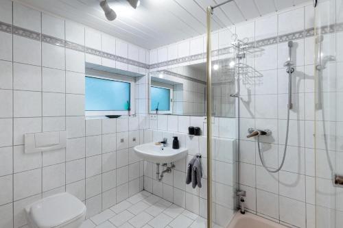 Koupelna v ubytování Naturoase Fichtelberg