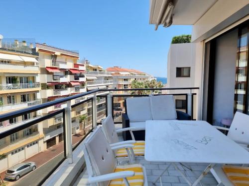 50m2 Parking, Terrasse vue Mer