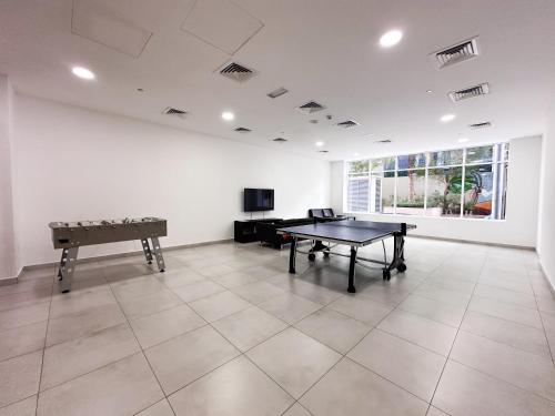 Luxurious 2BR in Vezul Residence, Business Bay - 13AB01