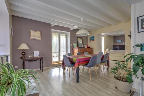 Photo de la galerie de l'établissement La Villa Arlequin, à Château-Gaillard