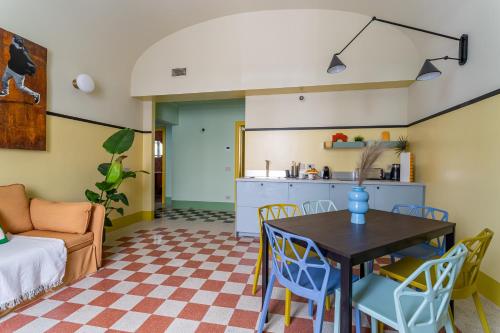 iFlat Colorful New Apartment in Esquilino