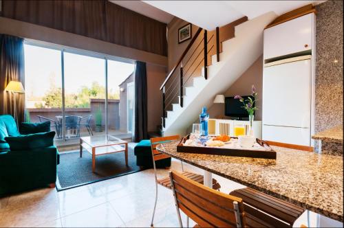 Η κουζίνα ή μικρή κουζίνα στο PARK SEDO Aparthotel