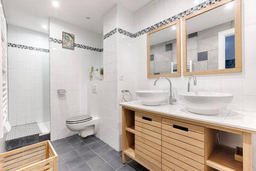 Saint Fargeau Gambetta IV Lovely Apartment 4P 1BR