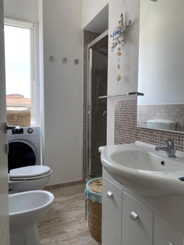 Ένα μπάνιο στο Catamaran