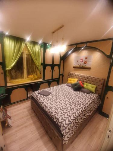 Voodi või voodid majutusasutuse Grand et magnifique appartement toas