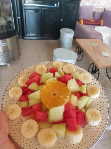 Jídlo v aparthotelu nebo okolí