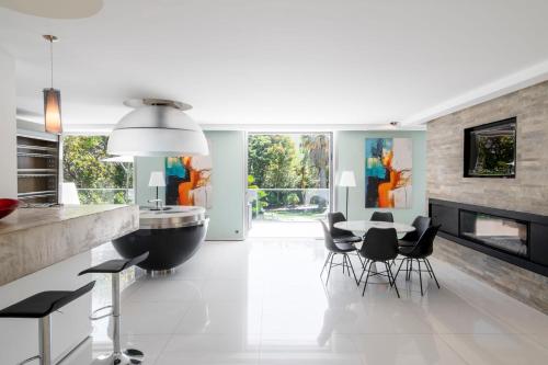 REF 1941 - Cannes Center - Villa for rent