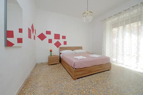 Golden Apartment