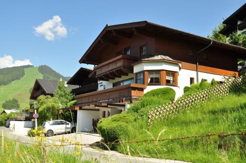 Landhaus Simone incl JOKER CARD by All in One Apartments