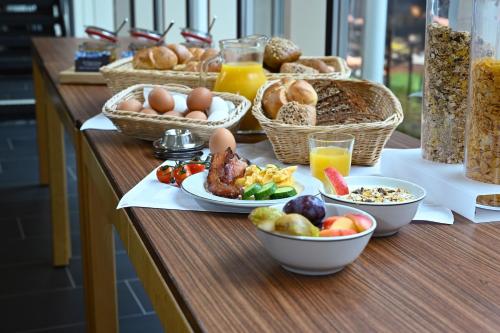 Jídlo v hotelu nebo okolí