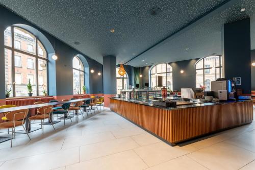 Posezení v ubytování La Brasserie Hostel