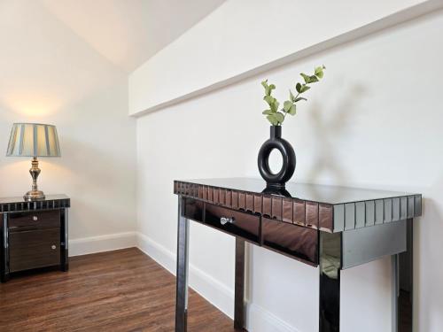 Cardiff flat with roof-terrace photo 7