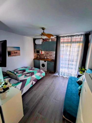 Sea Views Studio 1025