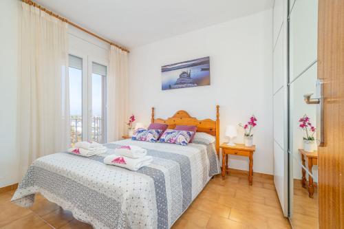 Posteľ alebo postele v izbe v ubytovaní Basic Comfort Apartment Gran Reserva 0103
