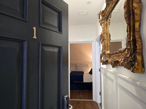 Luxury Cardiff Bay Apartment photo 8