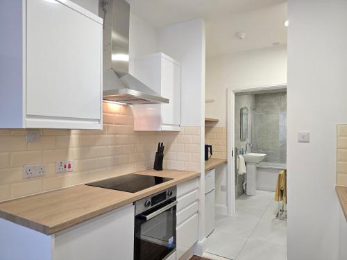 Luxury Cardiff Bay Apartment photo 7