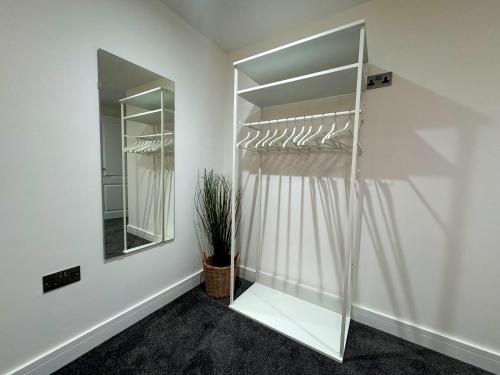 Φωτογραφία από το άλμπουμ του PE2 - 2 Bed 2 Bath - Self Check-In - Free Wifi - Off Road Parking σε Peterborough