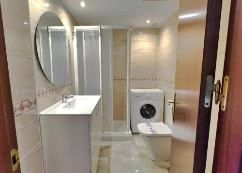 Mediterraneo 408- Estudio con vistas al mar en Marbella centro