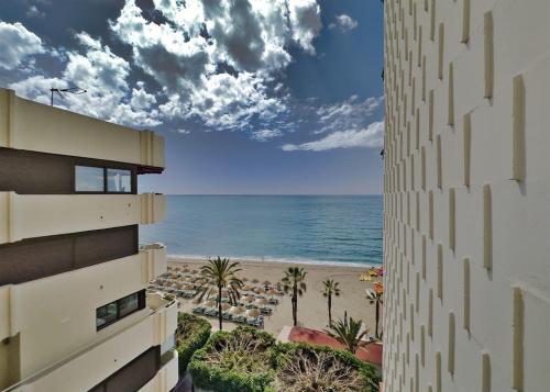 Mediterraneo 408- Estudio con vistas al mar en Marbella centro