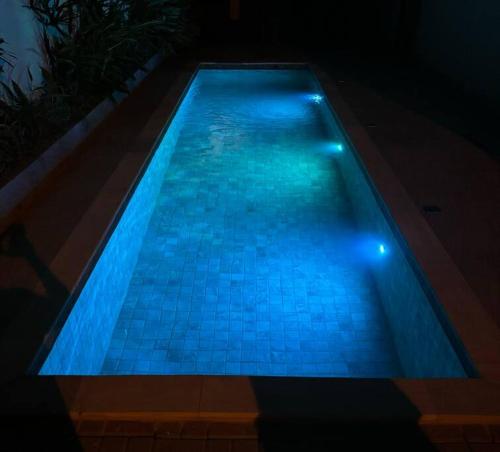 Πισίνα στο ή κοντά στο Flat aconchegante em Juquehy! Com piscina!