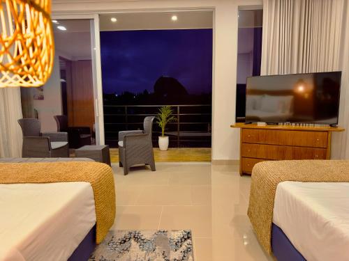 Μια τηλεόραση ή/και κέντρο ψυχαγωγίας στο Arvum Hotel Boutique
