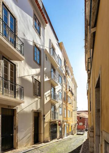 Alfama City Apartment - Old Lisbon