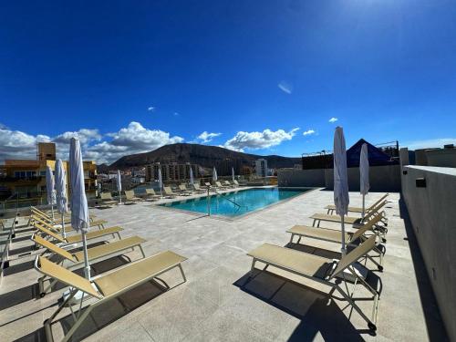 Πισίνα στο ή κοντά στο Hotel Reveron Plaza