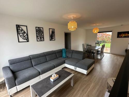 Villa ISKA - 6Velos-Calme-Piscine-Moderne-Centre-Port-Plages