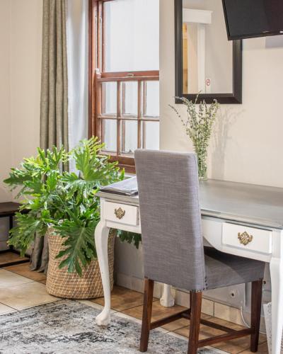 Φωτογραφία από το άλμπουμ του Olive Tree Lodge σε Paarl