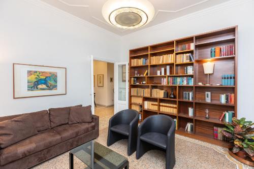 Clodia 5 by Rental in Rome