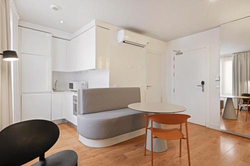 B&B HOTEL Apartamentos Madrid Centro Fuencarral 46 photo 84